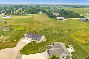7542 Highland Mdw Ct, Pulaski, WI 54162 - Photo 24