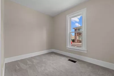 275 S Madison Street, Waupun, WI 53963 - Photo 12