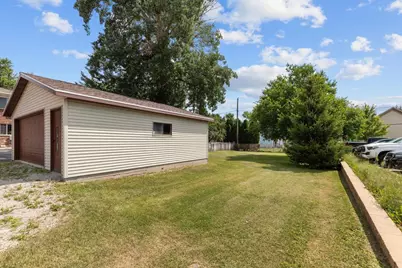 275 S Madison Street, Waupun, WI 53963 - Photo 46