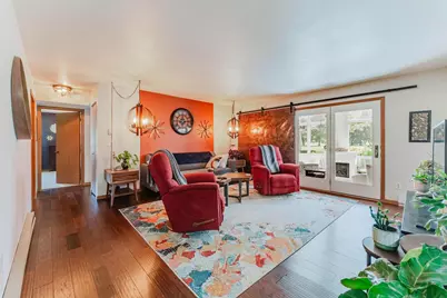 2520 Village Lane #A, Oshkosh, WI 54904 - Photo 2