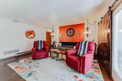 2520 Village Lane #A, Oshkosh, WI 54904 - Photo 4