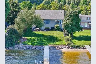 4666 Island View Drive, Oshkosh, WI 54901 - Photo 2