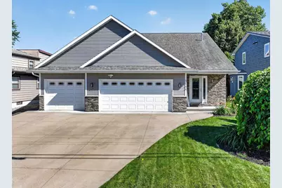4666 Island View Drive, Oshkosh, WI 54901 - Photo 16