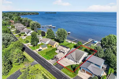 4666 Island View Drive, Oshkosh, WI 54901 - Photo 6