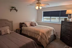 4666 Island View Dr, Oshkosh, WI 54901 - Photo 44