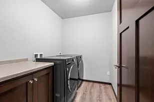 911 Barronwood Dr, Green Bay, WI 54311 - Photo 50
