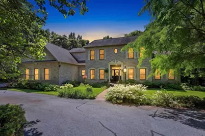 4950 Plummers Point Road, Oshkosh, WI 54904 - Photo 2