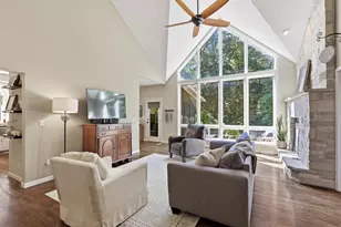 4950 Plummers Point Rd, Oshkosh, WI 54904 - Photo 12