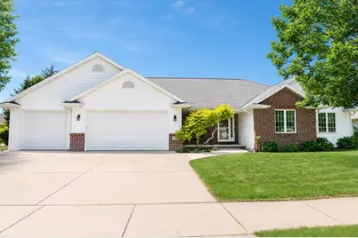 4801 N Benview Court, Appleton, WI 54913 - Photo 1