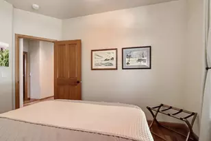 1065 Blackberry Winter Ln, De Pere, WI 54115 - Photo 36