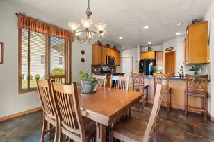 1065 Blackberry Winter Ln, De Pere, WI 54115 - Photo 18