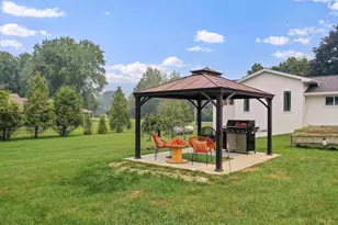 2305 Jesse Ln, Suamico, WI 54313 - Photo 62
