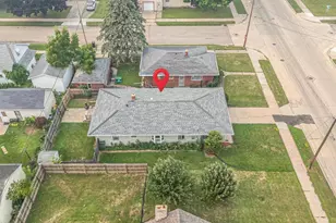 1651 Wisconsin St, Oshkosh, WI 54901 - Photo 22