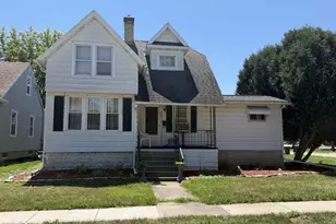324 8th St, Fond du Lac, WI 54935 - Photo 1