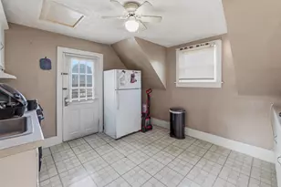 324 8th St, Fond du Lac, WI 54935 - Photo 10