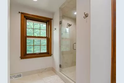 2078 Sandalwood Court, Green Bay, WI 54304 - Photo 30