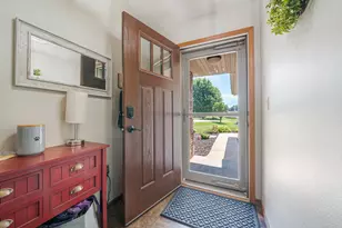 206 Donovan Cir, Rosendale, WI 54974 - Photo 2