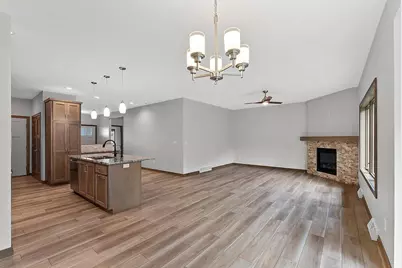2685 Chambers Crossing, Green Bay, WI 54313 - Photo 8