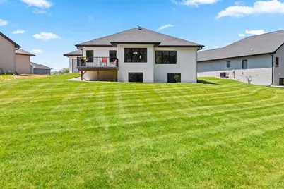 2685 Chambers Crossing, Green Bay, WI 54313 - Photo 2