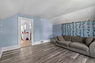 1646 Elmwood Ave, Oshkosh, WI 54901 - Photo 28