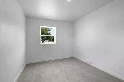 2401 12th Street, Two Rivers, WI 54241 - Photo 12