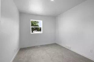 2401 12th St, Two Rivers, WI 54241 - Photo 12