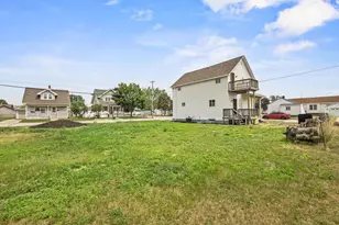 2401 12th St, Two Rivers, WI 54241 - Photo 36