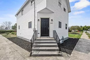 2401 12th St, Two Rivers, WI 54241 - Photo 2