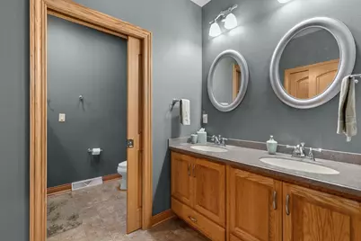 1570 McIntosh Court, Oshkosh, WI 54904 - Photo 46