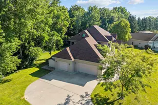 1570 McIntosh Ct, Oshkosh, WI 54904 - Photo 72