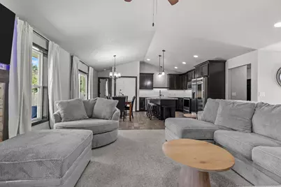 N8973 Spring Valley Road, Menasha, WI 54952 - Photo 4