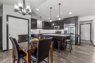 N8973 Spring Valley Rd, Menasha, WI 54952 - Photo 10