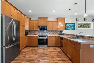 2744 W Commonwealth Ct, Appleton, WI 54914 - Photo 12