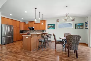 2744 W Commonwealth Ct, Appleton, WI 54914 - Photo 8