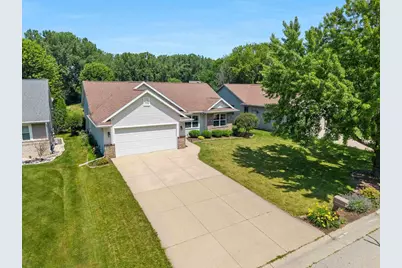 2744 W Commonwealth Court, Appleton, WI 54914 - Photo 2