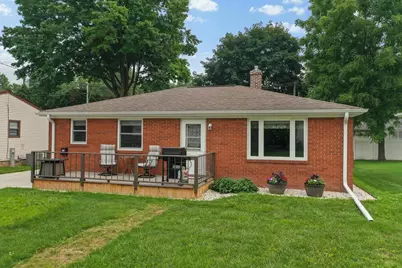 1131 Langlade Avenue, Green Bay, WI 54304 - Photo 1