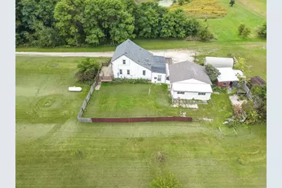 1922 Madson Road, Manitowoc, WI 54220 - Photo 8