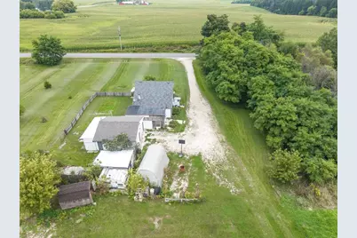 1922 Madson Road, Manitowoc, WI 54220 - Photo 6