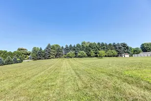 988 Creek Ct, Little Suamico, WI 54141 - Photo 22