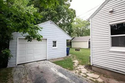 1500 14th Avenue, Green Bay, WI 54304 - Photo 2