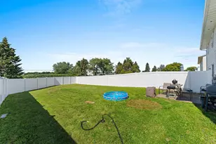 2745 Monaco Dr, Green Bay, WI 54311 - Photo 16