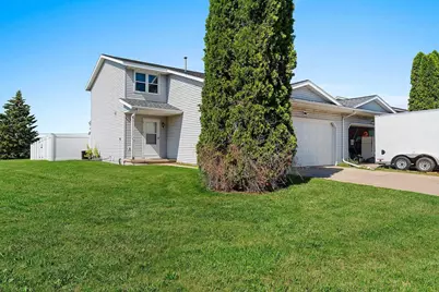 2745 Monaco Drive, Green Bay, WI 54311 - Photo 4