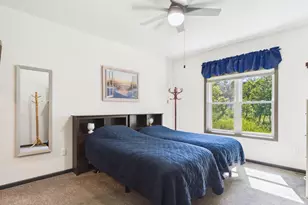 3196 W Ryegrass Dr, Appleton, WI 54913 - Photo 10