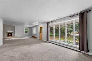 2596 Deckner Ave, Green Bay, WI 54302 - Photo 24