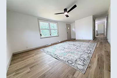 945 Steiner Drive, Mishicot, WI 54228 - Photo 4