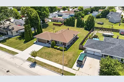 1817 Mead Avenue, Sheboygan, WI 53081 - Photo 38