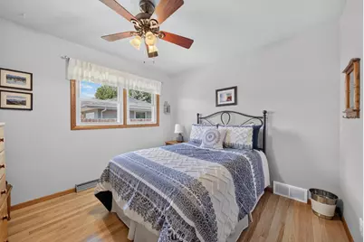 1817 Mead Avenue, Sheboygan, WI 53081 - Photo 12