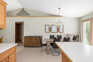 1203 Montclaire Ct, Appleton, WI 54915 - Photo 18