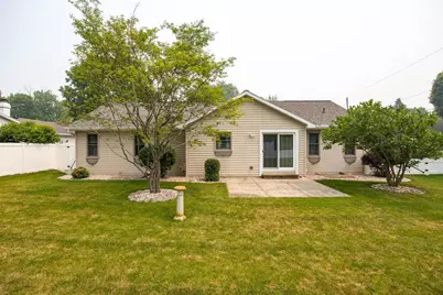 1203 Montclaire Court, Appleton, WI 54915 - Photo 8