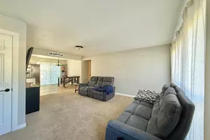 267 S Brooklyn St, Berlin, WI 54923 - Photo 6